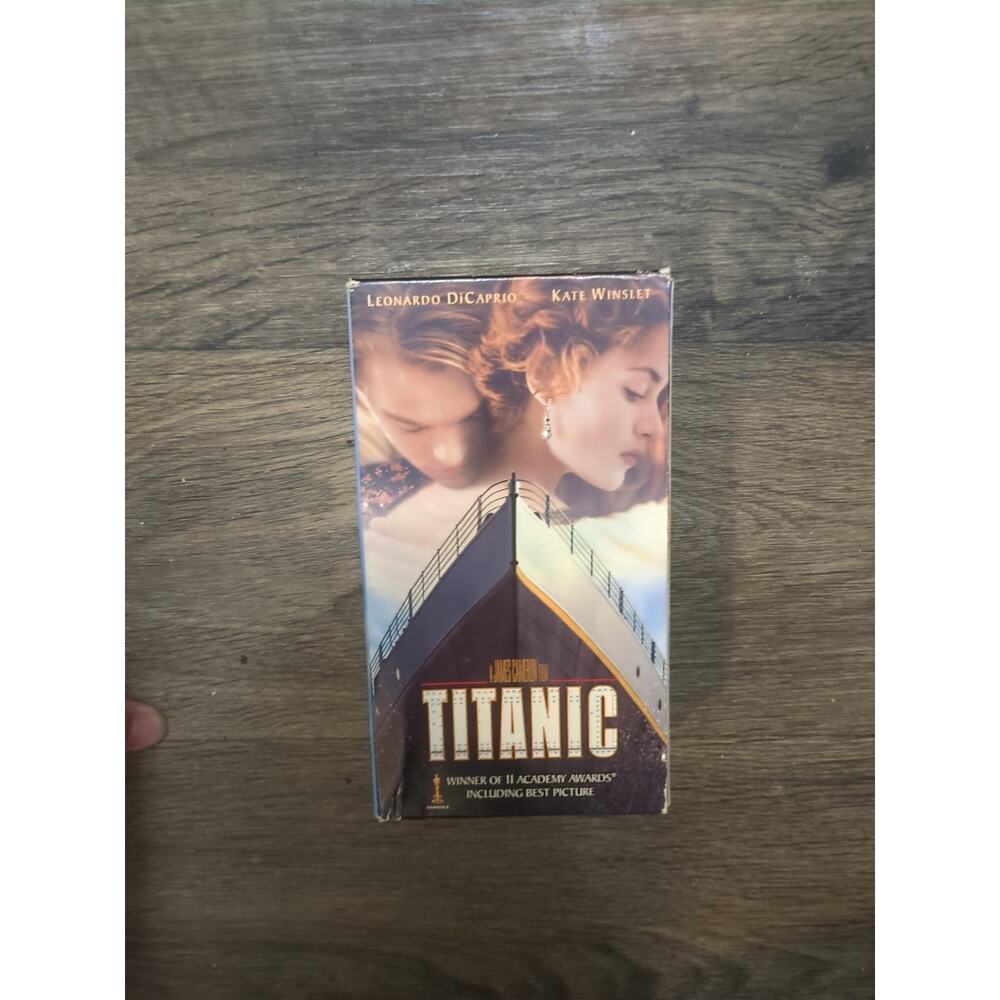 Titanic - 2 Cassettes (1997) (VHS, 1997)